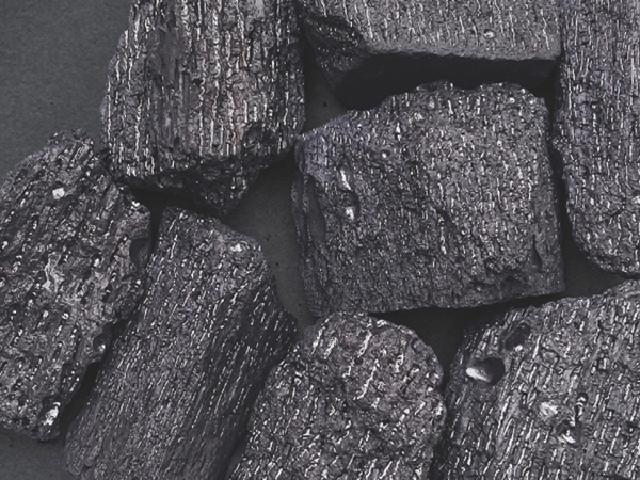 低钛低碳磷铁